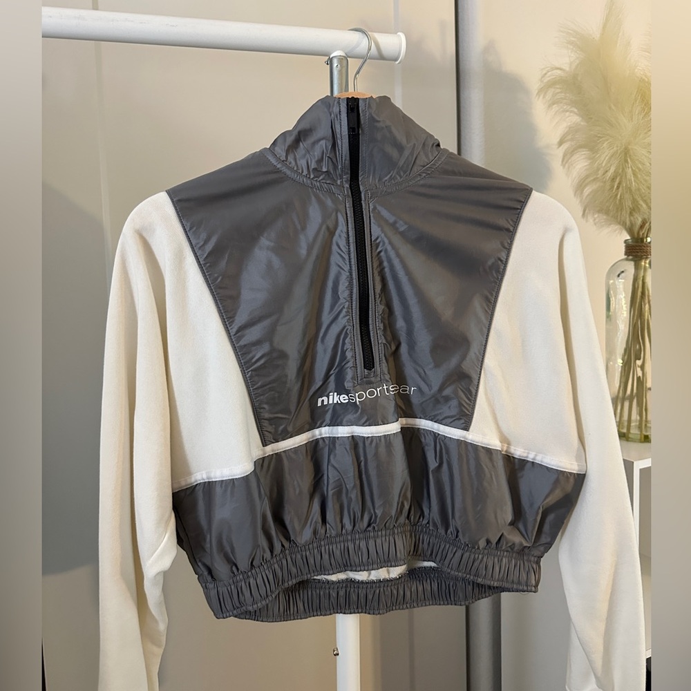 Nike Cropped Jacket